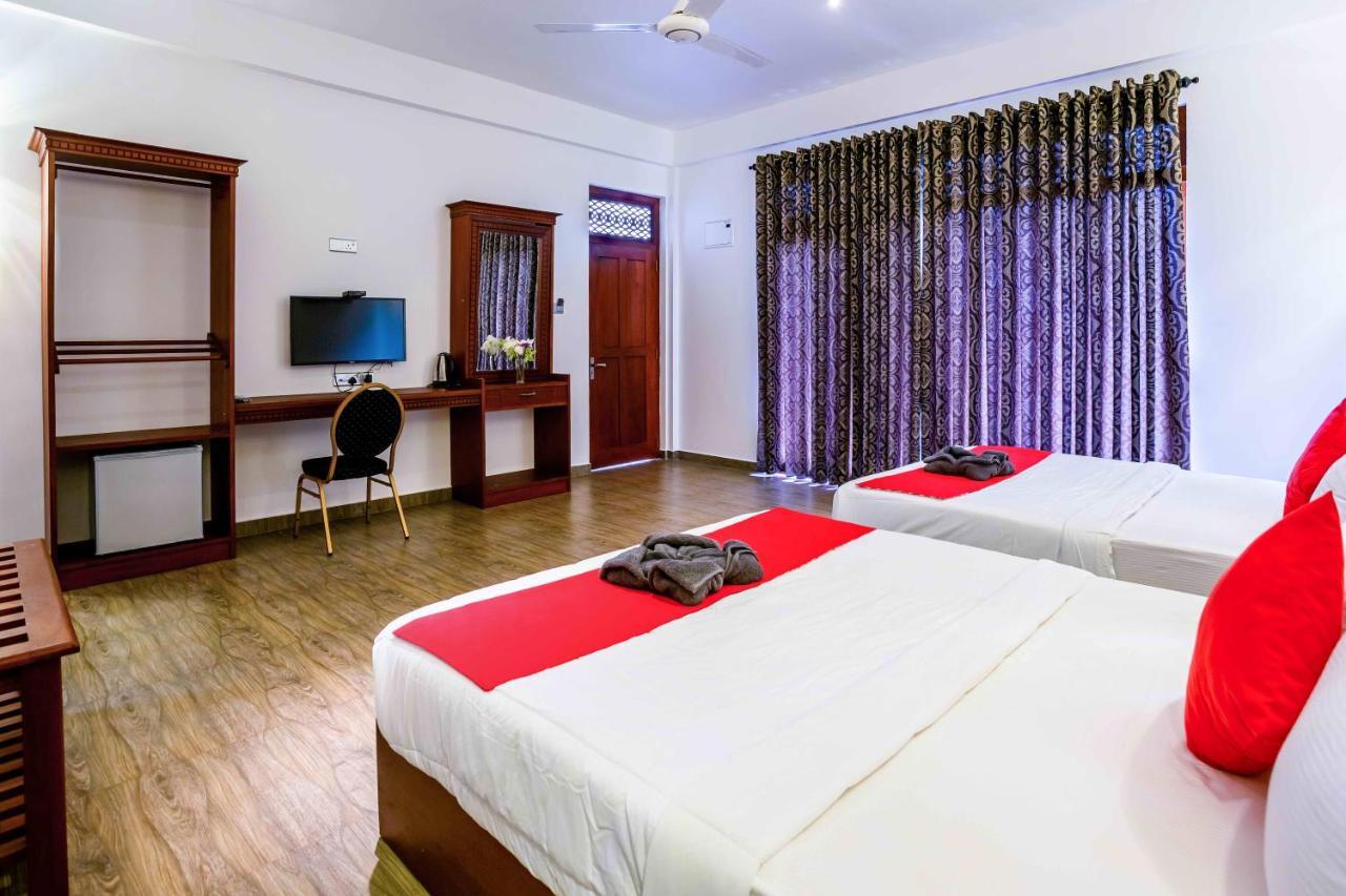 Polhena Grand Resort & Banquet Matara Bagian luar foto