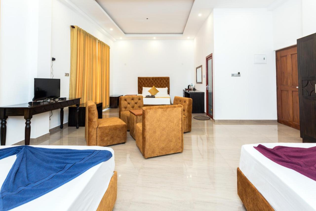 Polhena Grand Resort & Banquet Matara Bagian luar foto