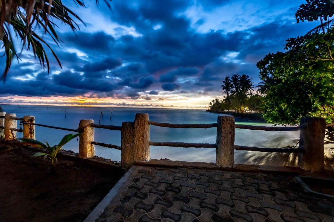 Polhena Grand Resort & Banquet Matara Bagian luar foto