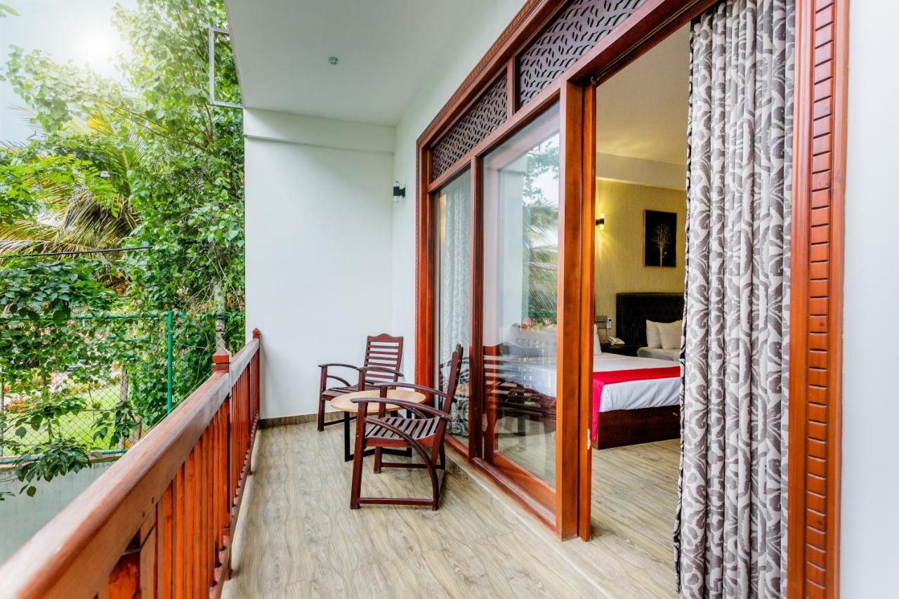 Polhena Grand Resort & Banquet Matara Bagian luar foto